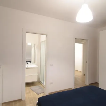 Central Modern Apartment Bari Exterior foto
