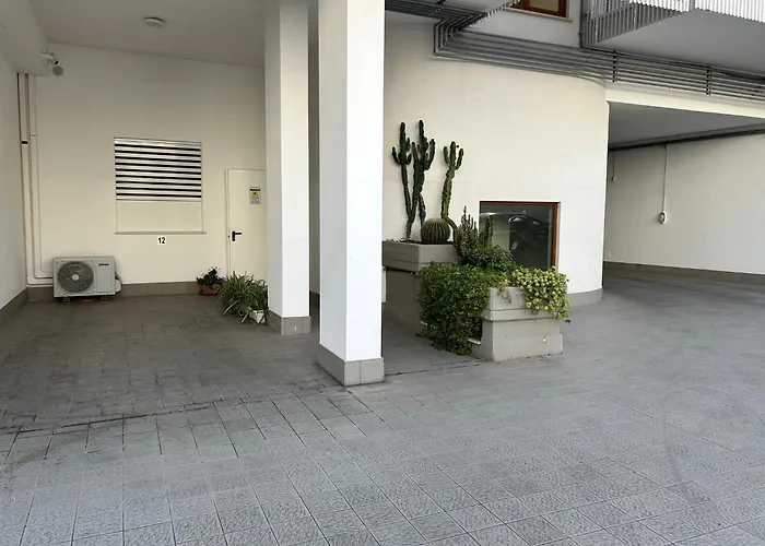 Central Modern Apartment Bari
